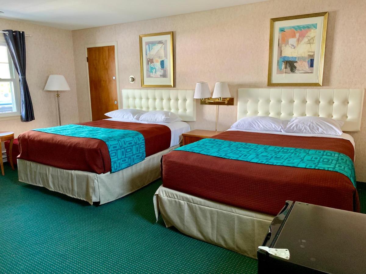 Howard Johnson By Wyndham Williamstown Extérieur photo